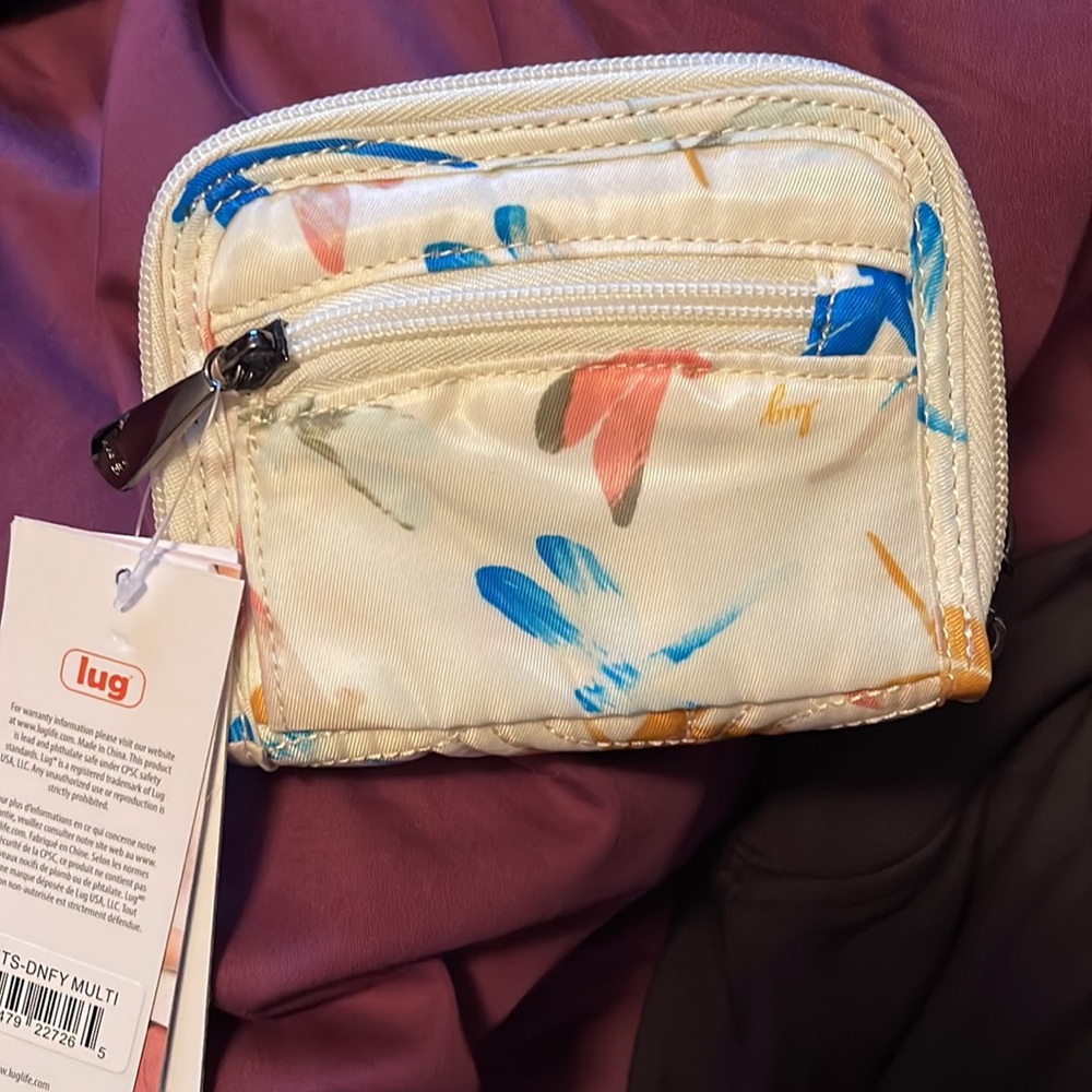 wallet - Picture 2 of 5